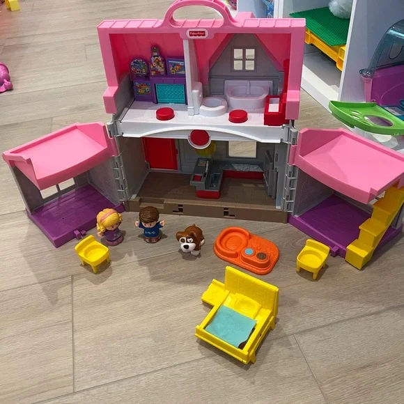 Fisher-Price House with toys and sounds - Picture 6 of 6